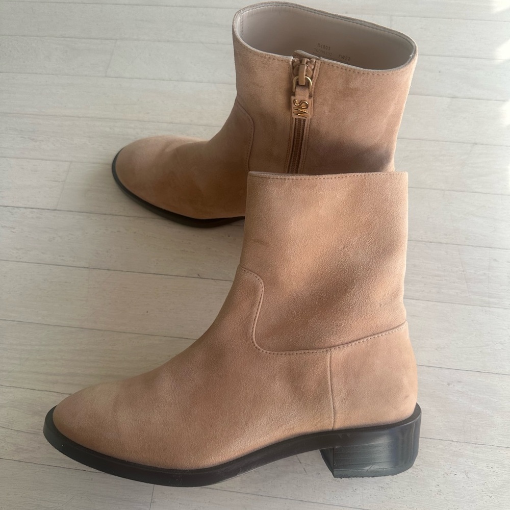 NEW! Stuart Weitzman side beige boots sz 8